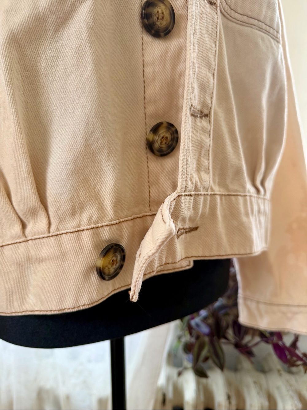 Free People Cream Button-Front Jean Jacket - Picture 5 of 15